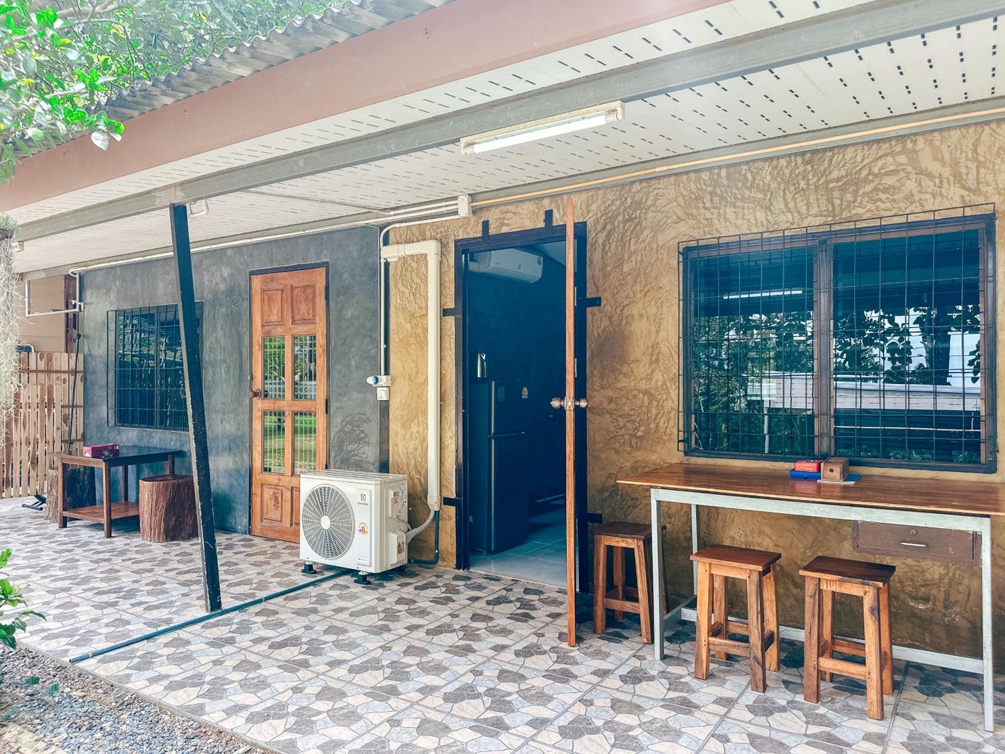 Baan Panmala Guesthouse - Ao Luek, Krabi ภายนอก รูปภาพ
